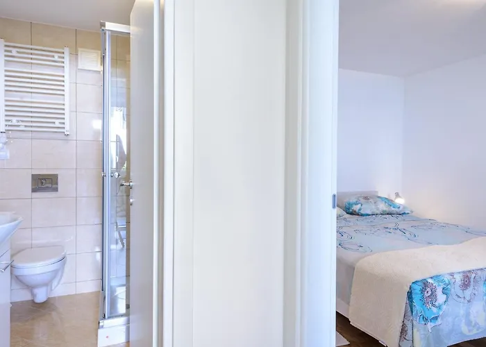 Pavlina - One Bedroom With Terrace